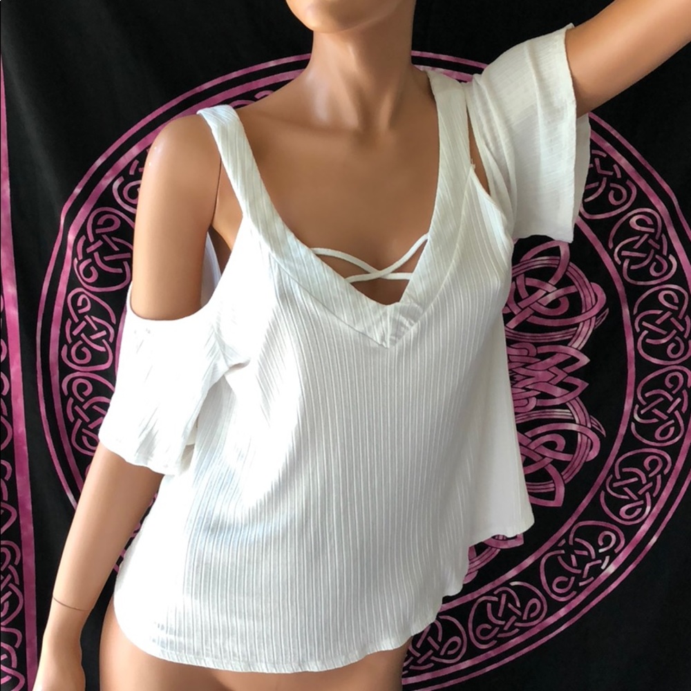 Flowy White Top